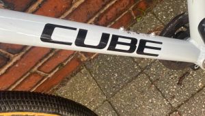 Cube unisex bike