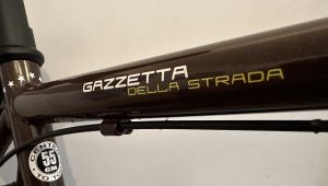 Near New Cinelli Gazzetta della Strada hybrid medium framed bike
