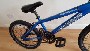 Blue bmx apollo hardly been used in decent condition - Depop