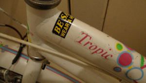 Apollo Tropic 24" Wheels girls bike