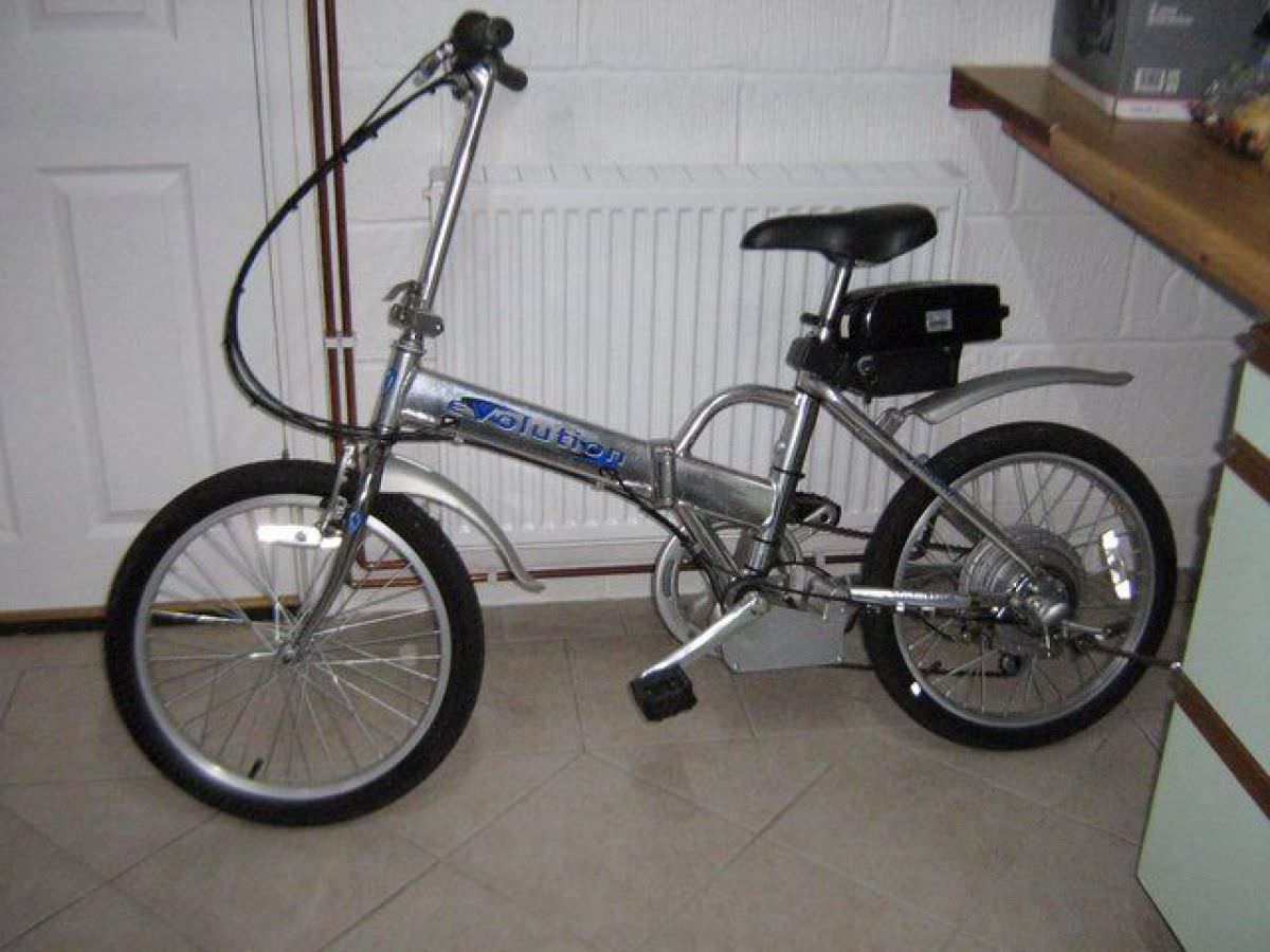 ELECTRIC BIKE with ALLOY FOLDING FRAME