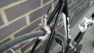 Fuji Roubaix 1.0 road bike.18 gears,58cm alloy frame,VGC